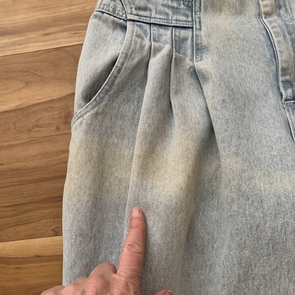 Bugle Boy Hi Rise Pleated Tapered Acid Wash Jeans 29W 29.5 Inseam Vintage 80’s - Picture 2 of 12